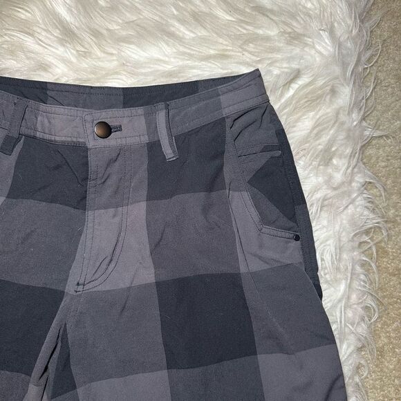 Lululemon Kahuna Plaid Shorts - Picture 3 of 6